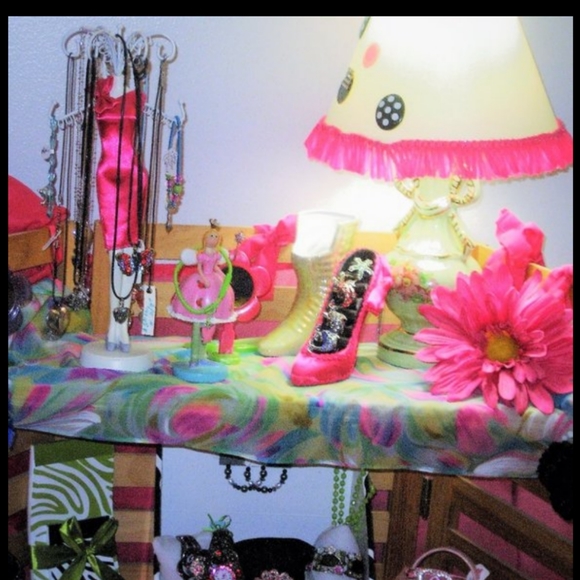 Meet your Posher, Jaime - Picture 7 of 16